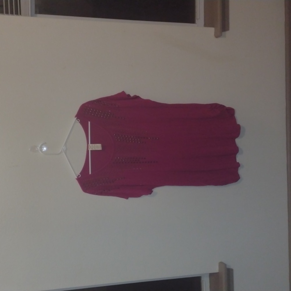 Women's shirt